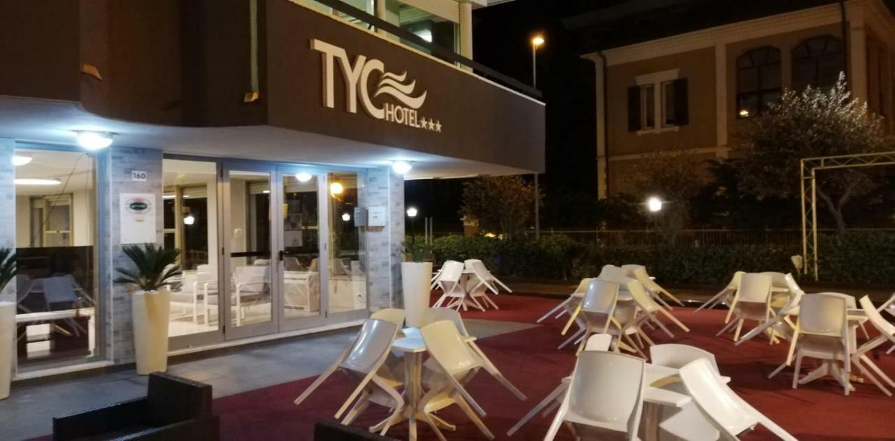 Viserbella di Rimini Tyc Hotel מראה חיצוני תמונה